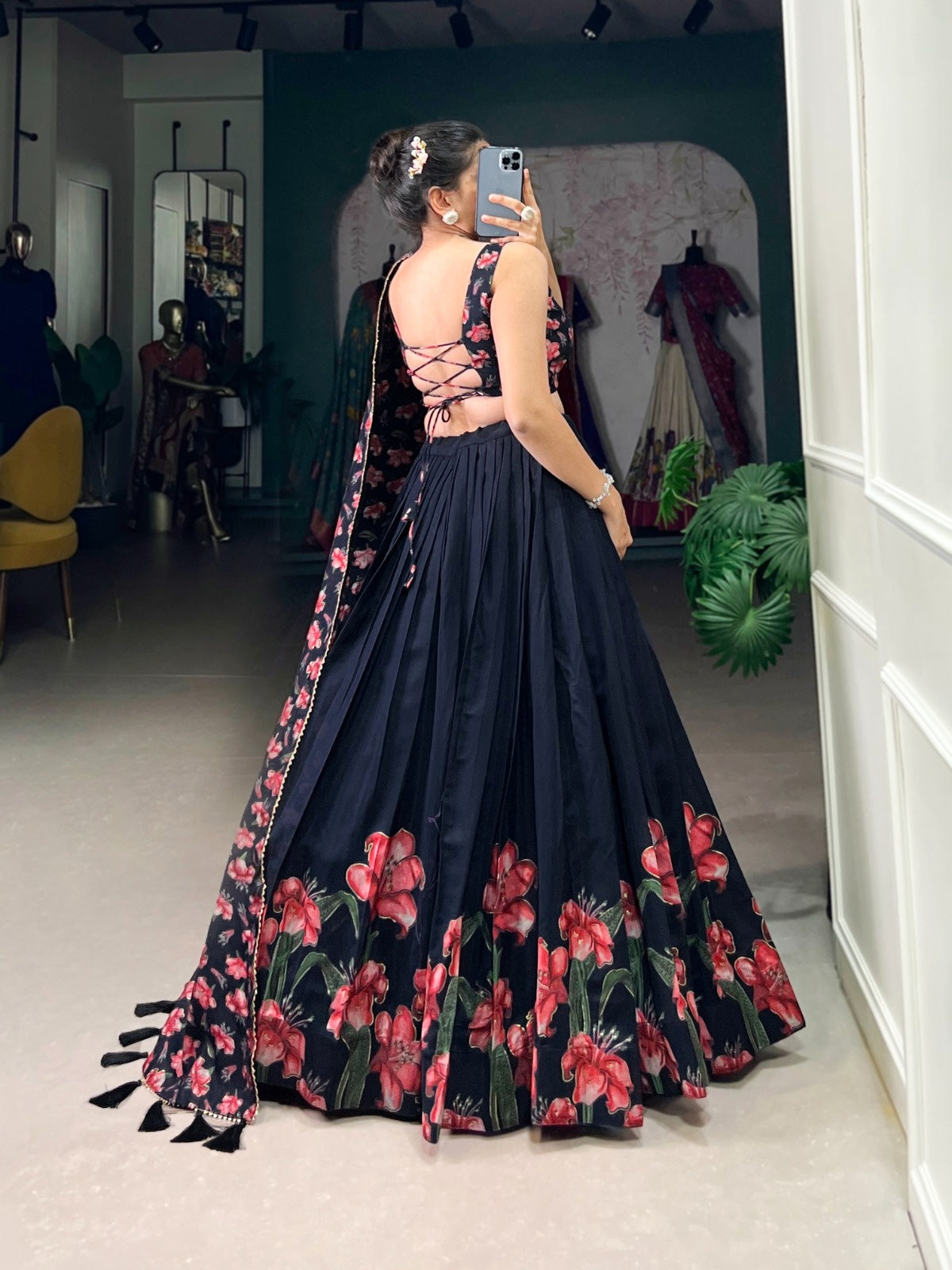 The Perfect Blend of Tradition And Sparkle Lehenga Choli 19231